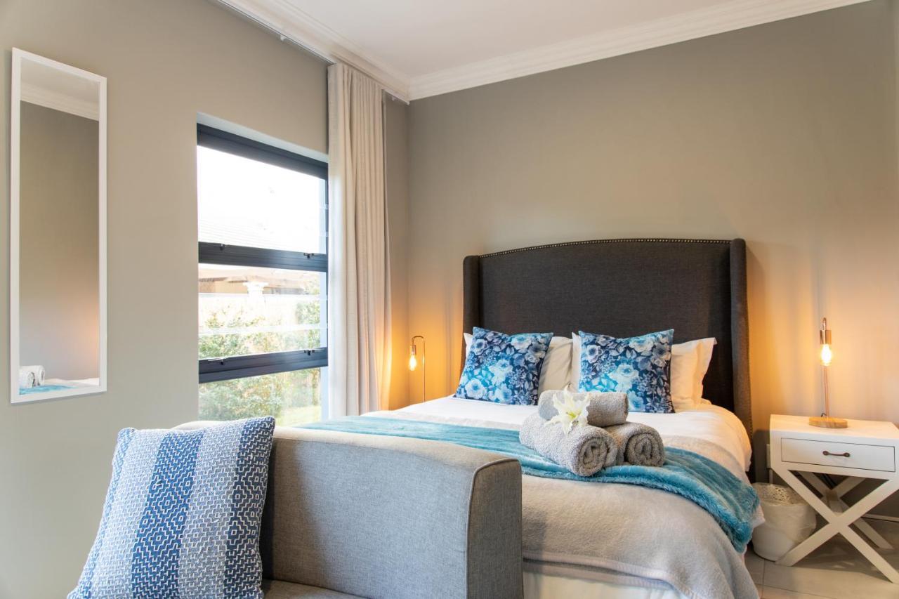2 On Lismore Guesthouse Tokai Екстериор снимка