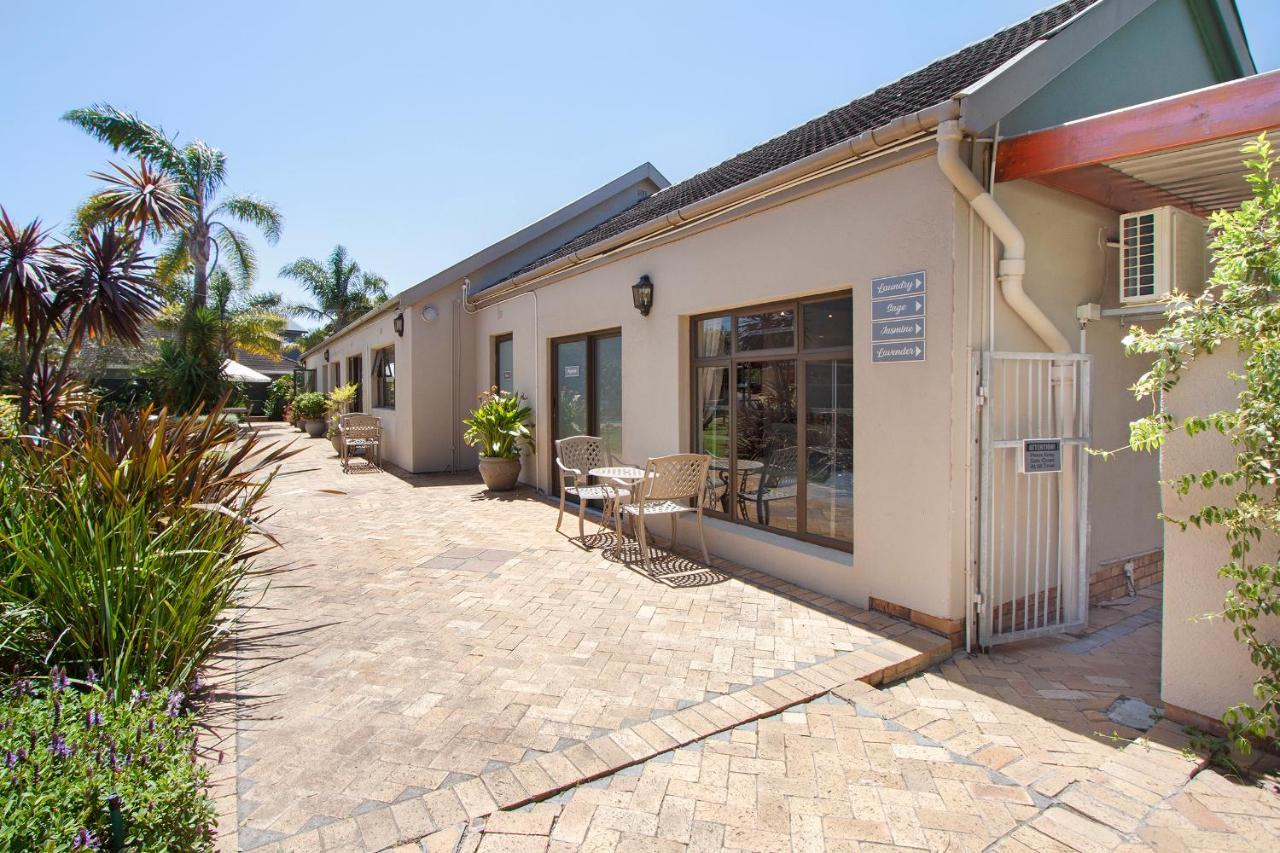 2 On Lismore Guesthouse Tokai Екстериор снимка