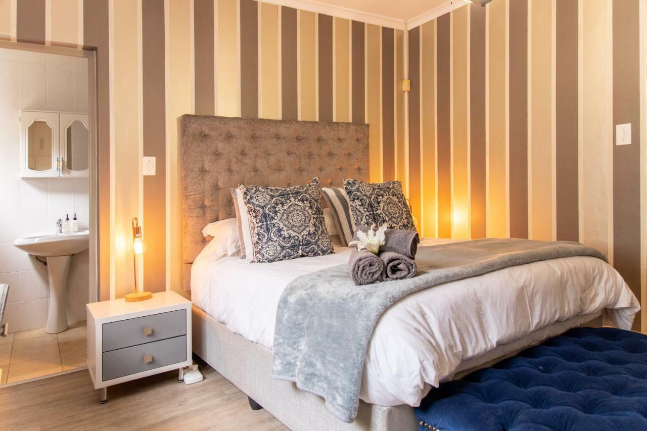2 On Lismore Guesthouse Tokai Екстериор снимка