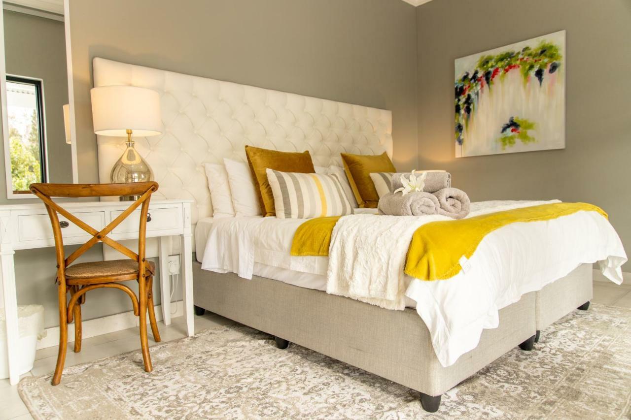 2 On Lismore Guesthouse Tokai Екстериор снимка